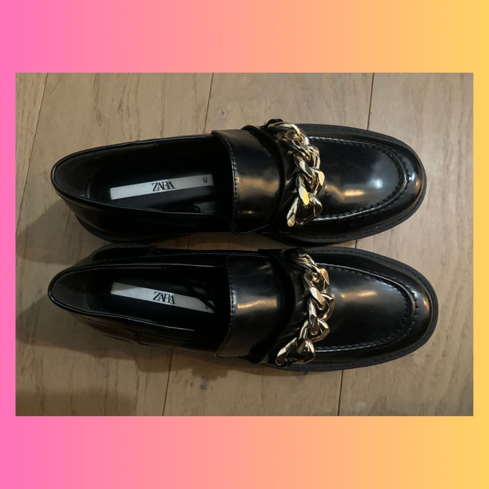 Zara Women's Black Loafers - Picture 4 of 4